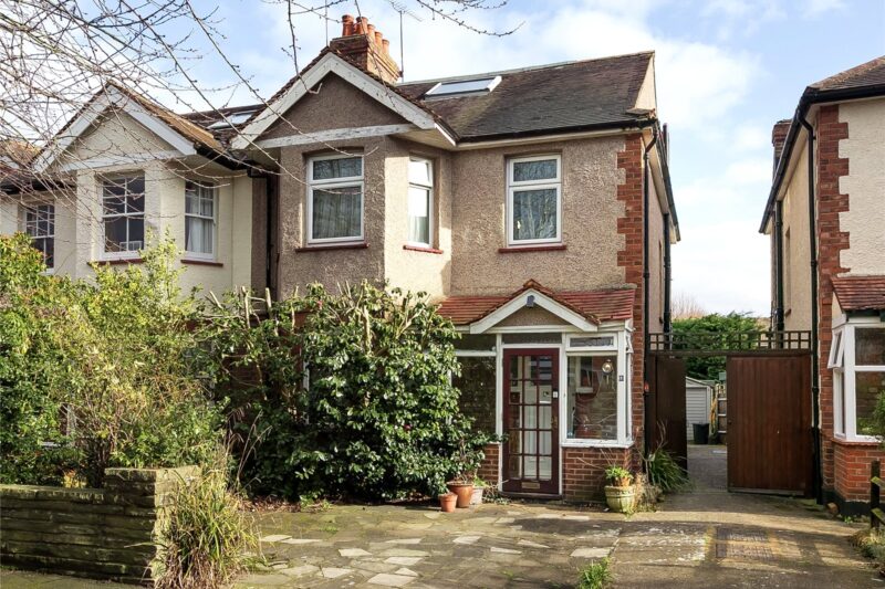 Marksbury Avenue, Kew, TW9 4JF - Antony Roberts