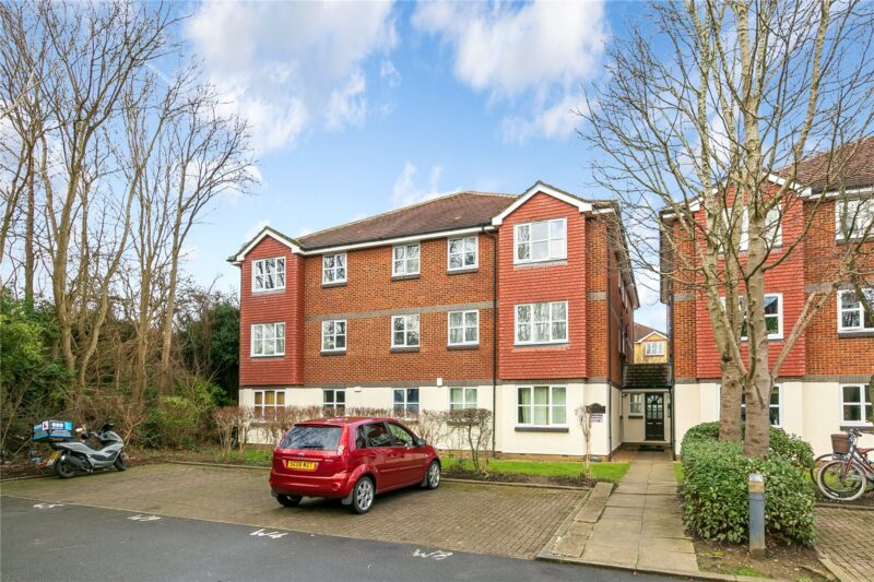 Draymans Way, Isleworth, TW7 6SY - Antony Roberts