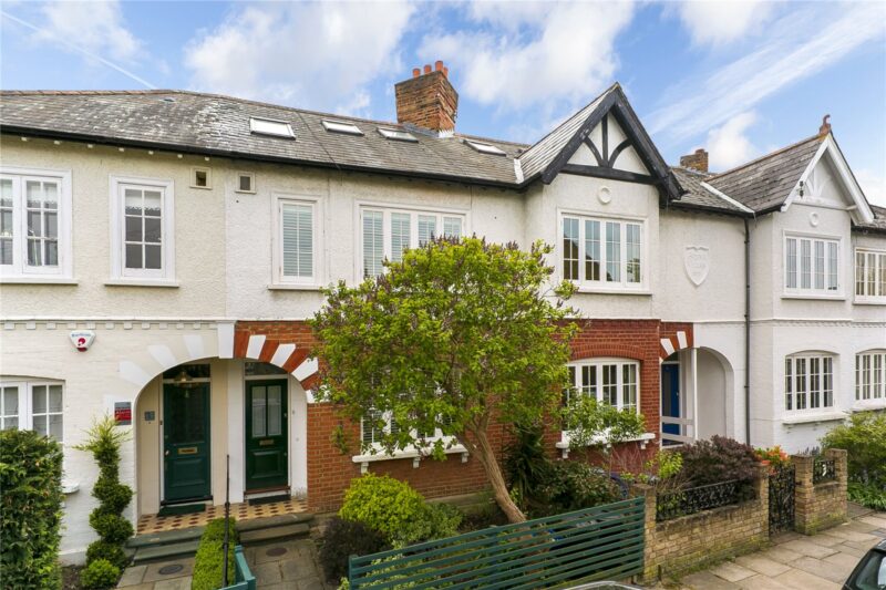 Grena Gardens, Richmond, TW9 1XP - Antony Roberts