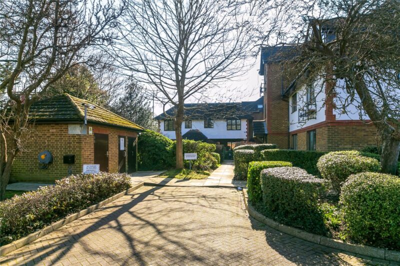 Marksbury Avenue, Kew, TW9 4JF - Antony Roberts