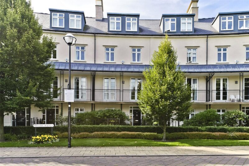 Melliss Avenue, Kew, TW9 4BQ - Antony Roberts