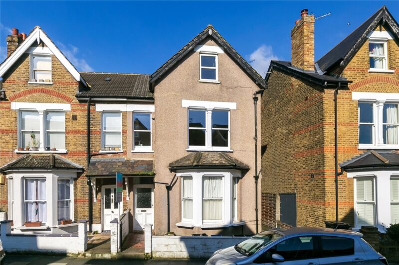 Larkfield Road, Richmond, TW9 2PF - Antony Roberts