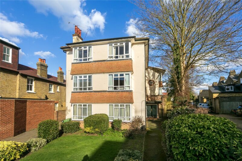 Sheen Park, Richmond, TW9 1UL - Antony Roberts