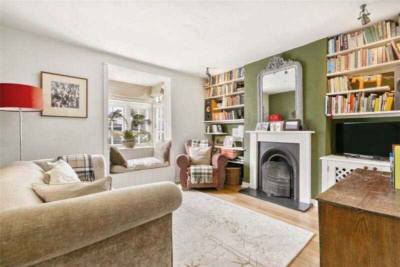 Chestnut Road, Twickenham, TW2 5QZ - Antony Roberts