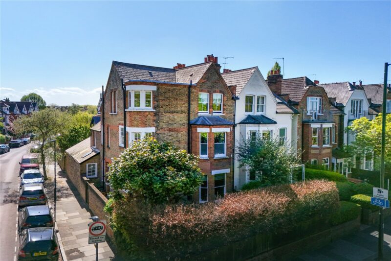Kew Road, Richmond, TW9 2AU - Antony Roberts
