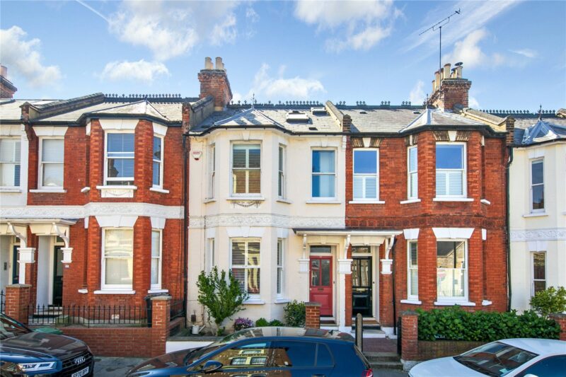 The Vineyard, Richmond, TW10 6AS - Antony Roberts