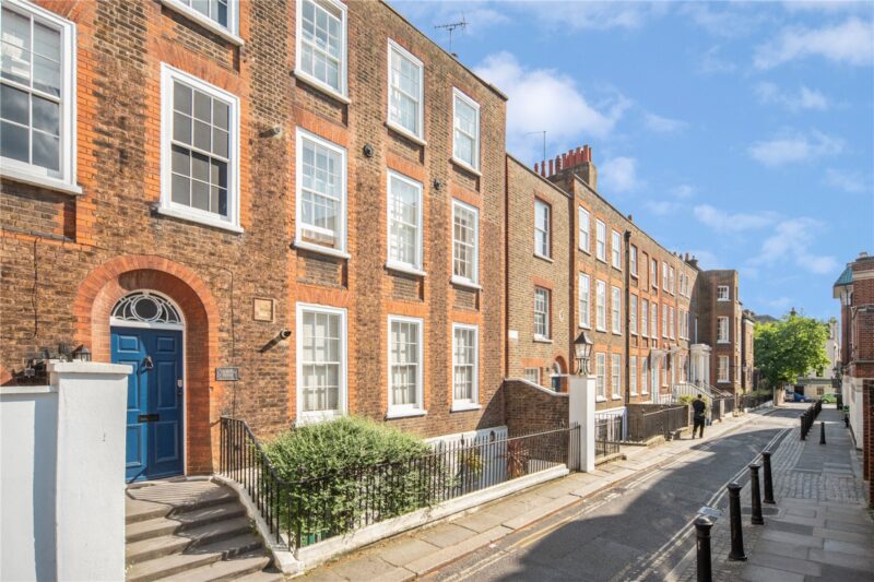 Ormond Road, Richmond, TW10 6TH - Antony Roberts