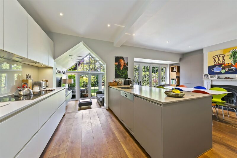 Burdenshott Avenue, Richmond, TW10 5EE - Antony Roberts