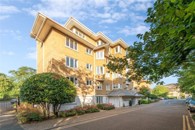 Strand Drive, Richmond, TW9 4DZ - Antony Roberts