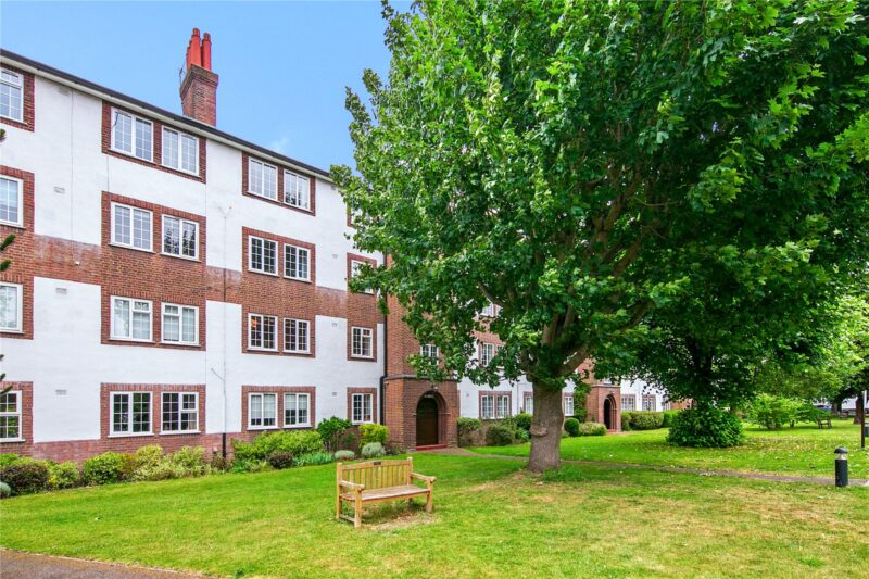 Kew Road, Kew, TW9 3DZ - Antony Roberts