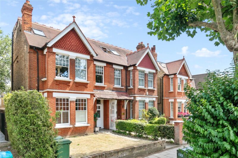 Mortlake Road, Kew, TW9 4AA - Antony Roberts