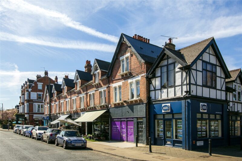 Sandycombe Road, Kew, TW9 3NG - Antony Roberts