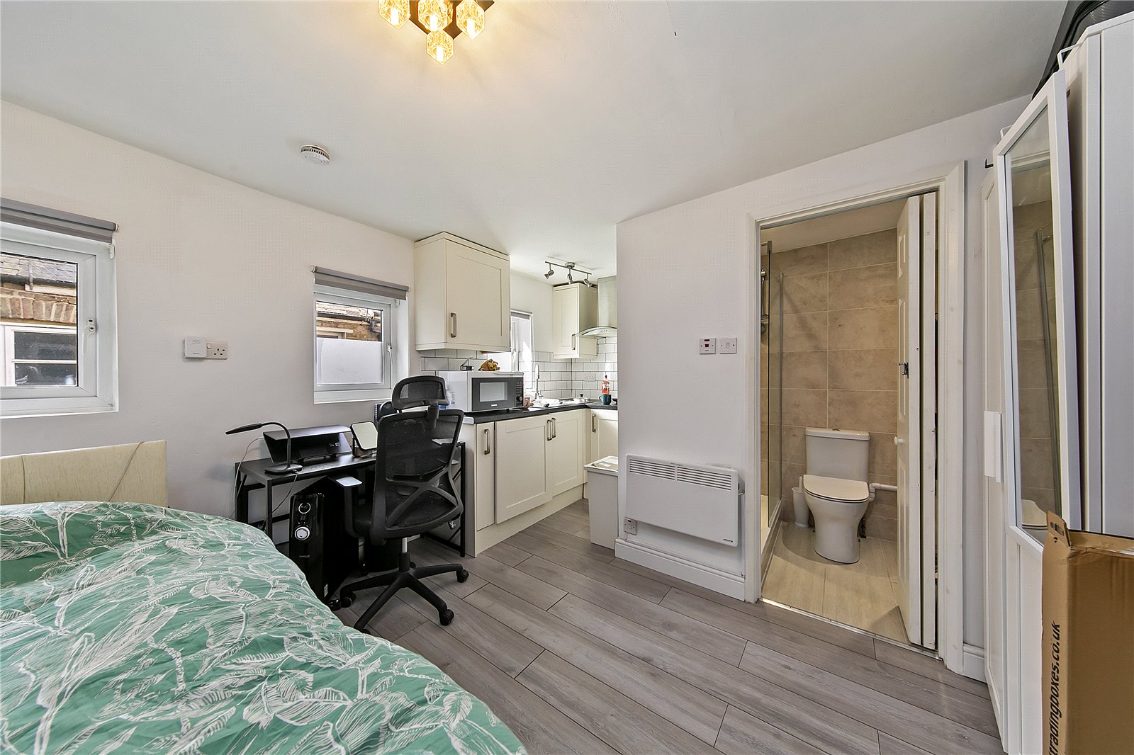 Sandycombe Road, Kew, TW9 3NG - Antony Roberts