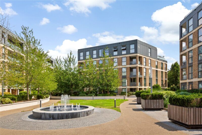 Verdant House, Levett Square, TW9 4FE - Antony Roberts