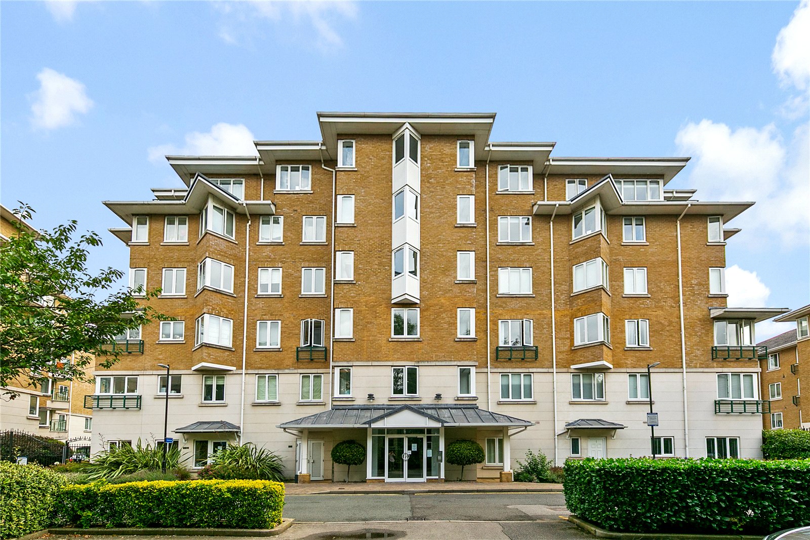 Birchgrove House, 4 Strand Drive, TW9 4DN - Antony Roberts