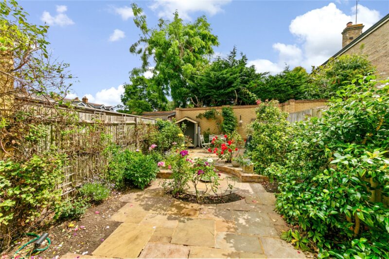 Dorchester Mews, St Margarets, TW1 2LE - Antony Roberts