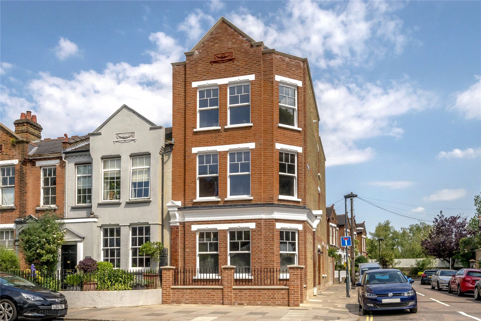 Sandycombe Road, Kew, TW9 3NA - Antony Roberts