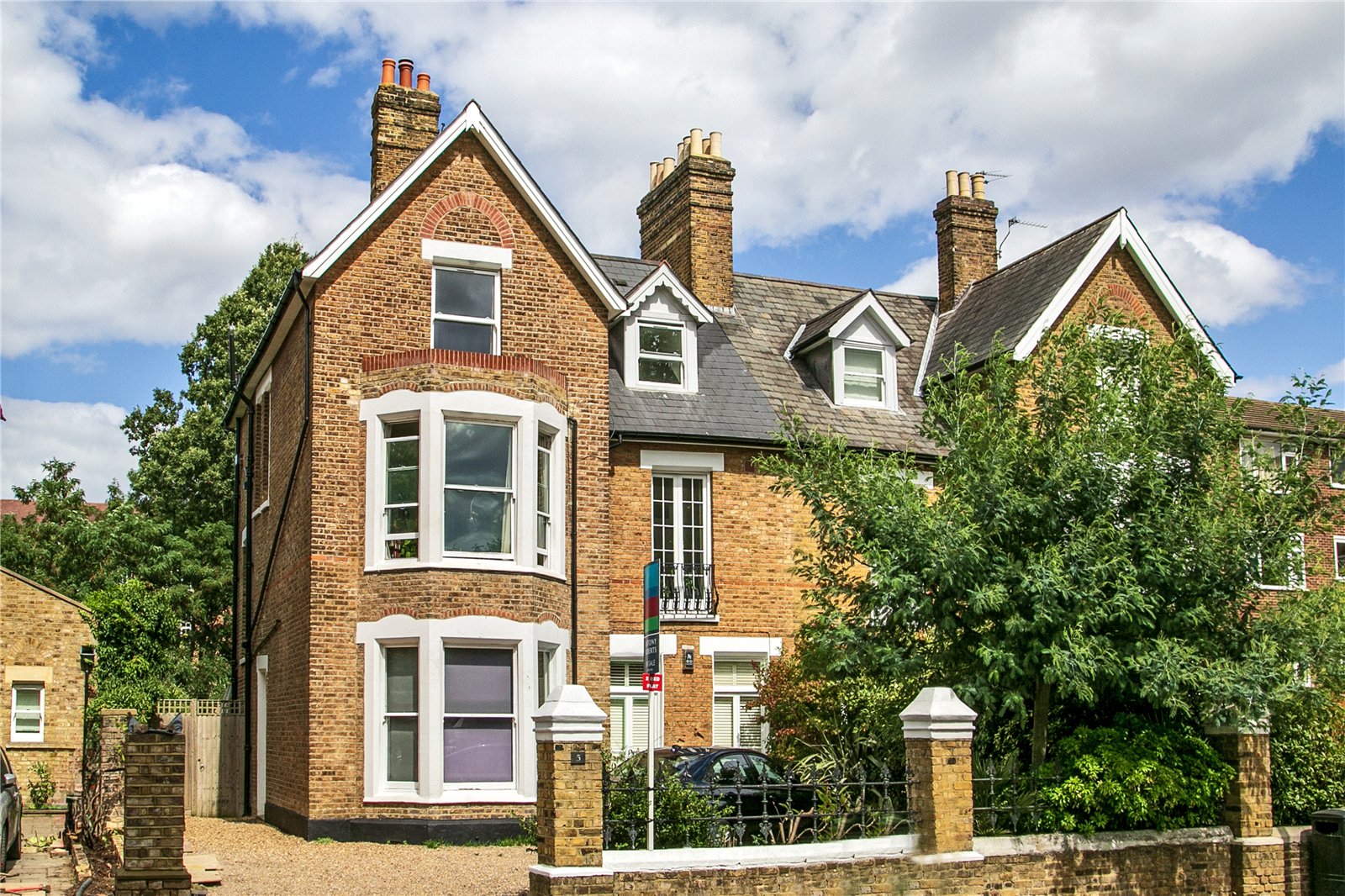 Kew Gardens Road, Kew, TW9 3HL - Antony Roberts