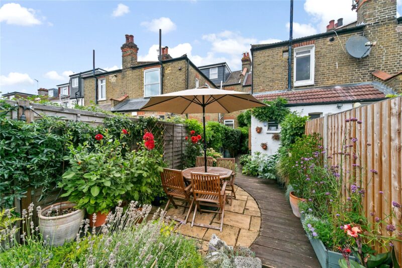 Kingsway, East Sheen, SW14 7HN - Antony Roberts