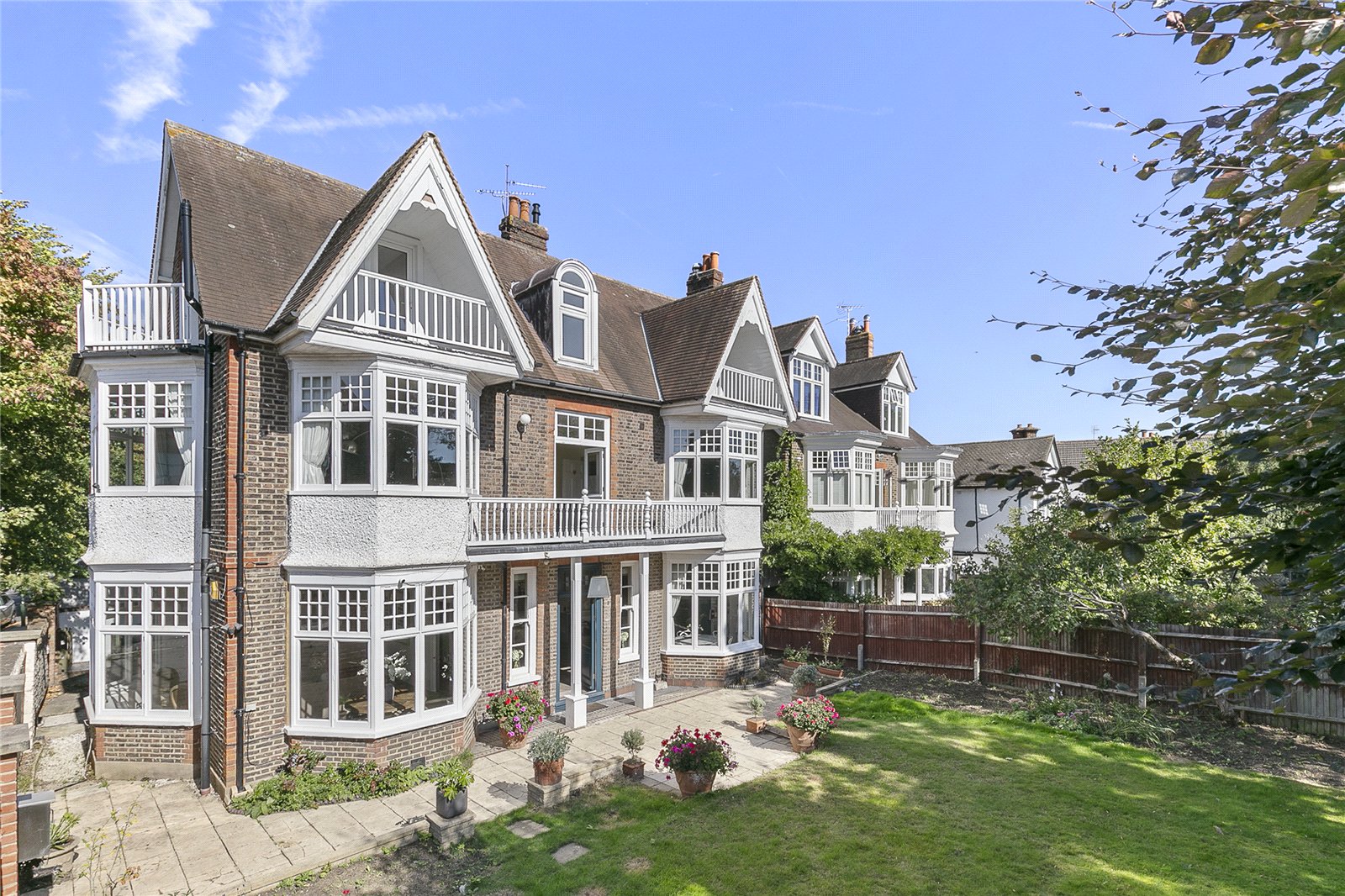 Vicarage Road, East Sheen, SW14 8RS - Antony Roberts