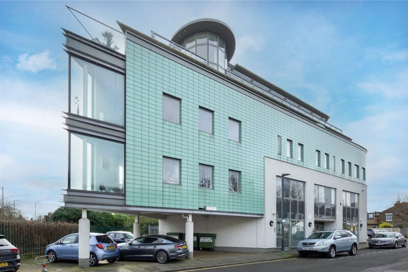 St. Georges Road, Richmond, TW9 2LE - Antony Roberts