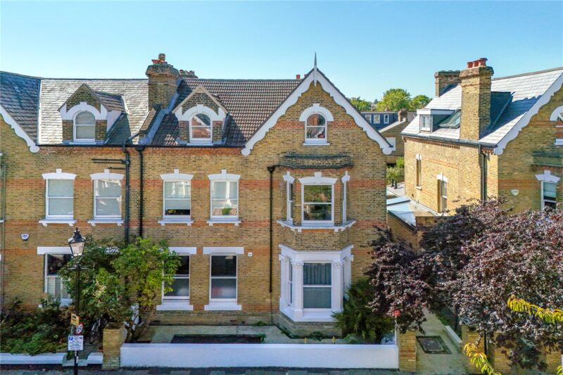 Priory Road, Kew, TW9 3DF - Antony Roberts