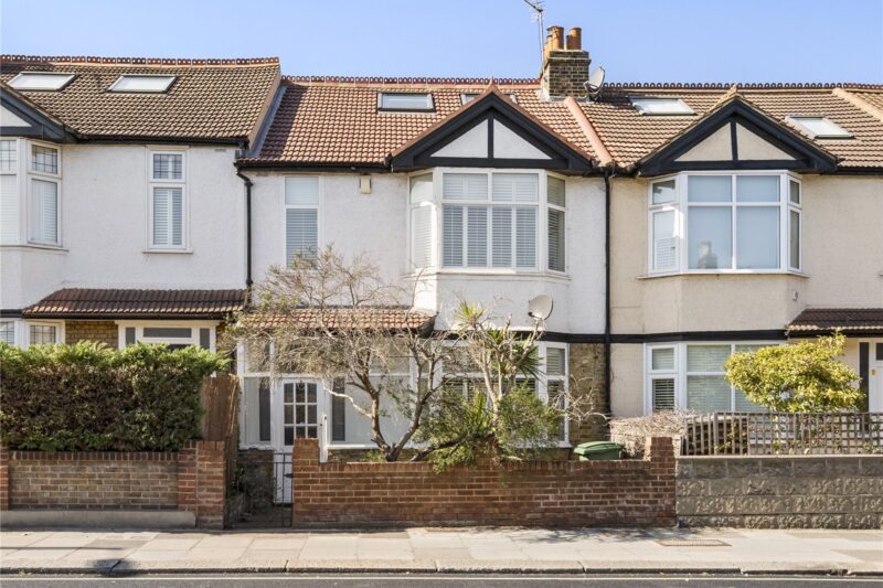 Manor Road, Richmond, TW9 1YB - Antony Roberts