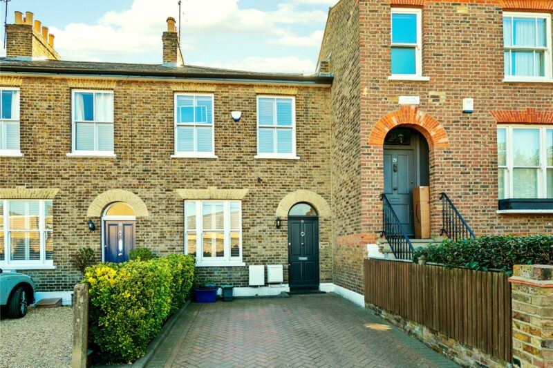 Kew Foot Road, Richmond, TW9 2SS - Antony Roberts