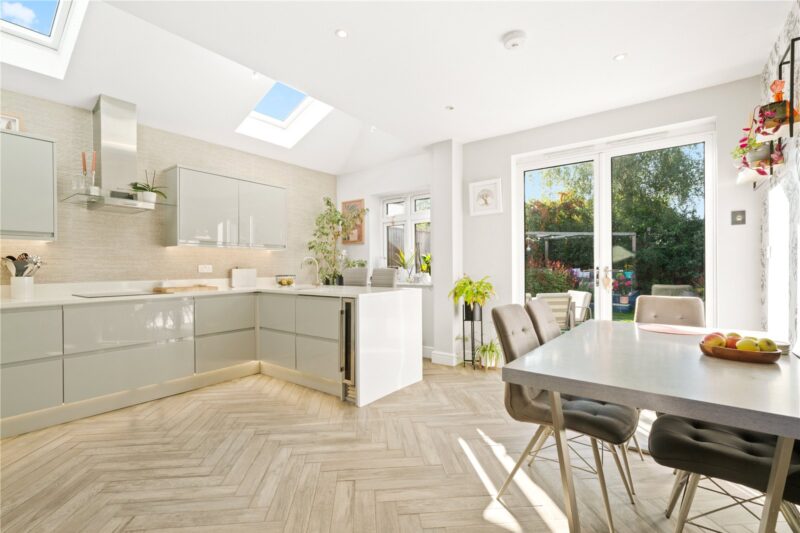 Lime Grove, Twickenham, TW1 1EL - Antony Roberts