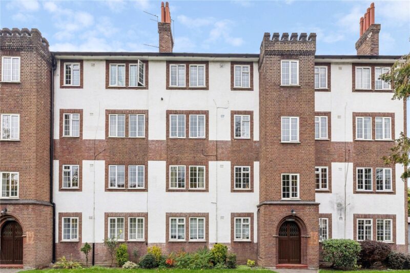 Kew Road, Richmond, TW9 3DZ - Antony Roberts