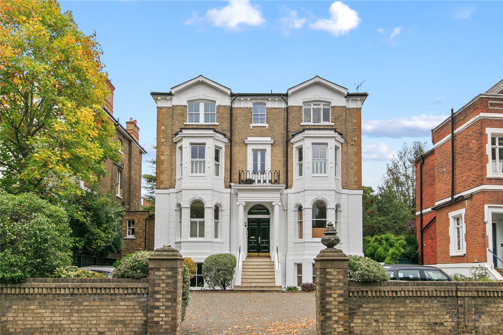 Queens Road, Richmond, TW10 6JW - Antony Roberts