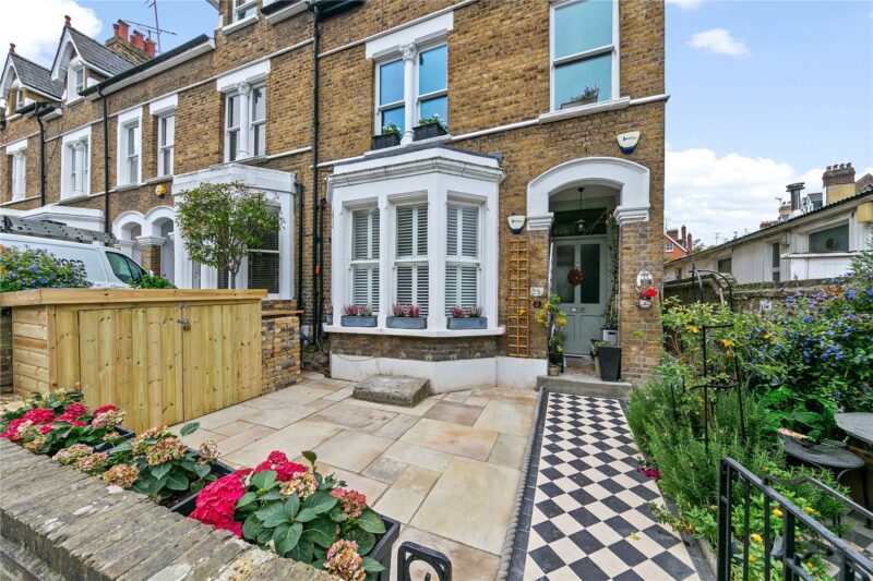 Halford Road, Richmond, TW10 6AW - Antony Roberts