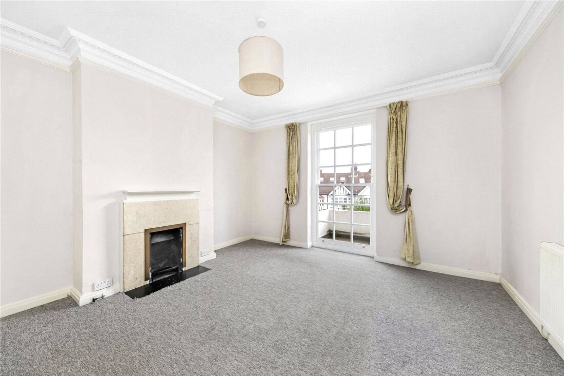 - Antony Roberts  - Antony Roberts