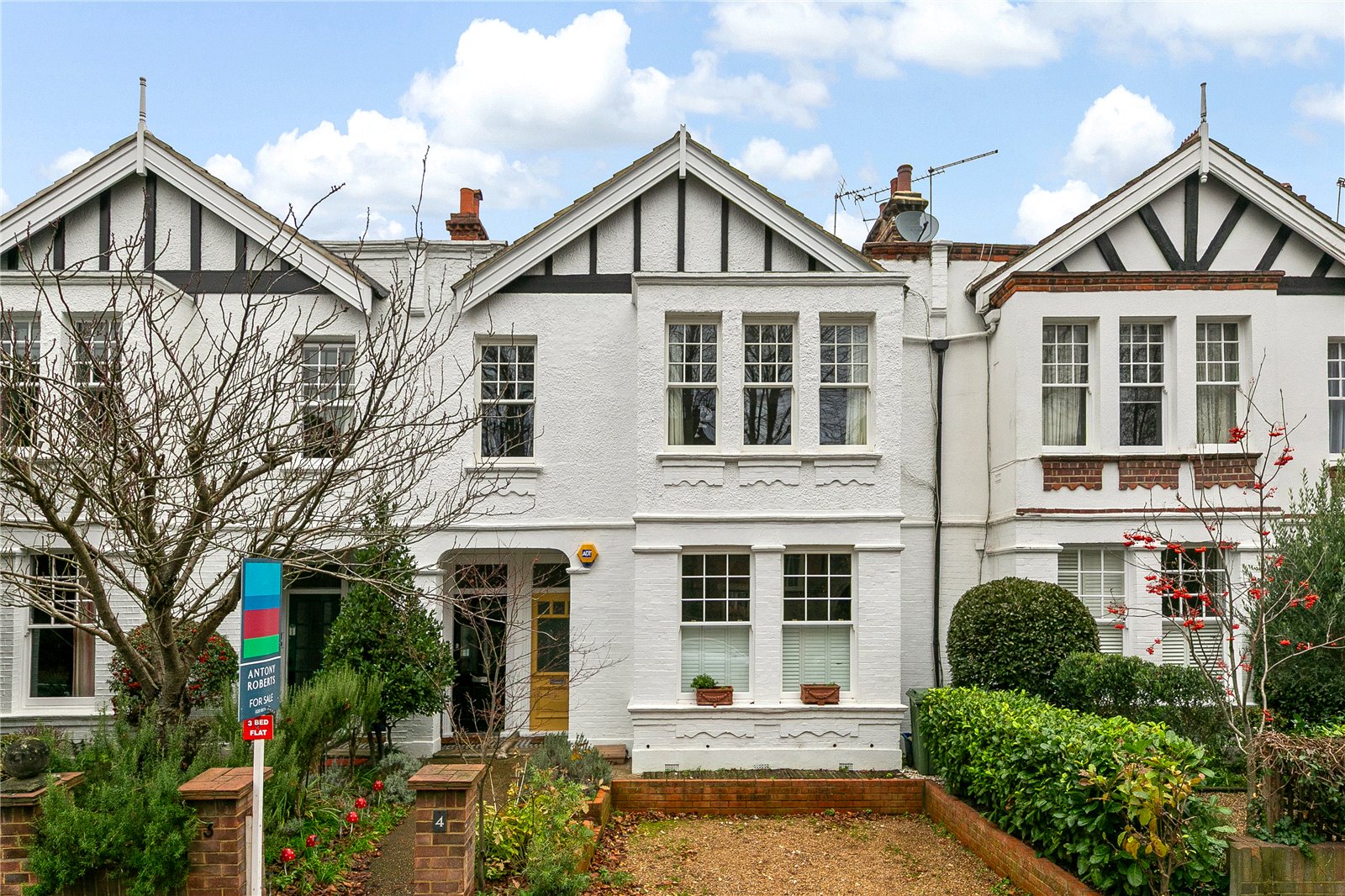 Vicarage Gardens, East Sheen, SW14 8RT - Antony Roberts