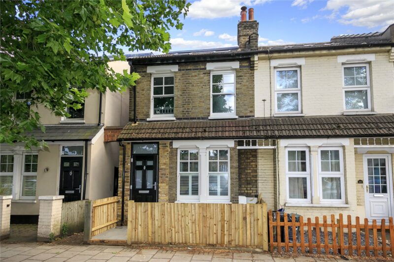 Chertsey Road, St Margarets, TW1 1JQ - Antony Roberts