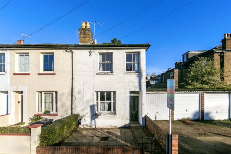 Beauchamp Road, Twickenham, TW1 3JD - Antony Roberts