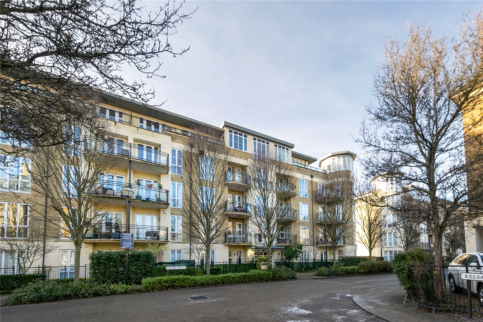 Melliss Avenue, Kew, TW9 4AB - Antony Roberts