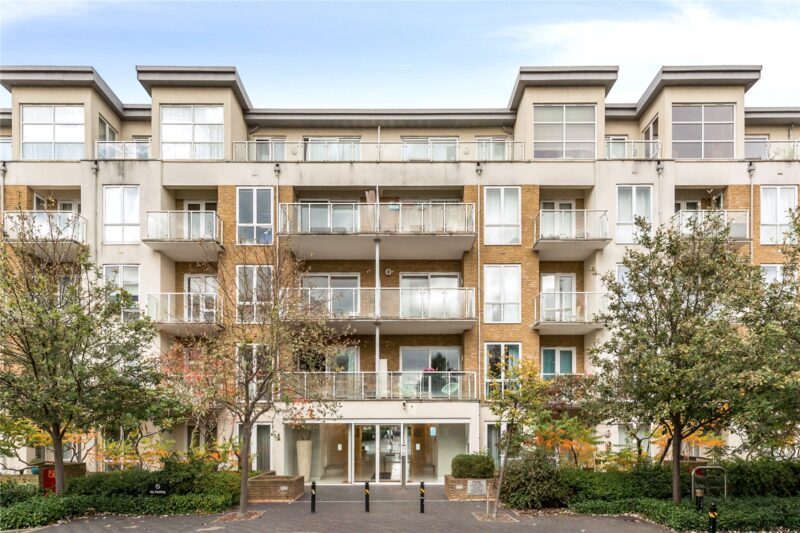 Melliss Avenue, Richmond, TW9 4BX - Antony Roberts