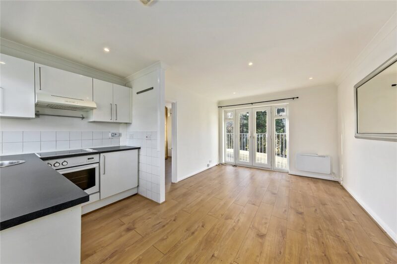 St Margarets Road, St Margarets, TW1 1NP - Antony Roberts