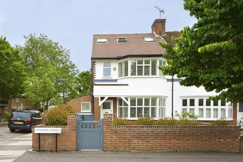 Stanmore Gardens, Richmond, TW9 2HN - Antony Roberts