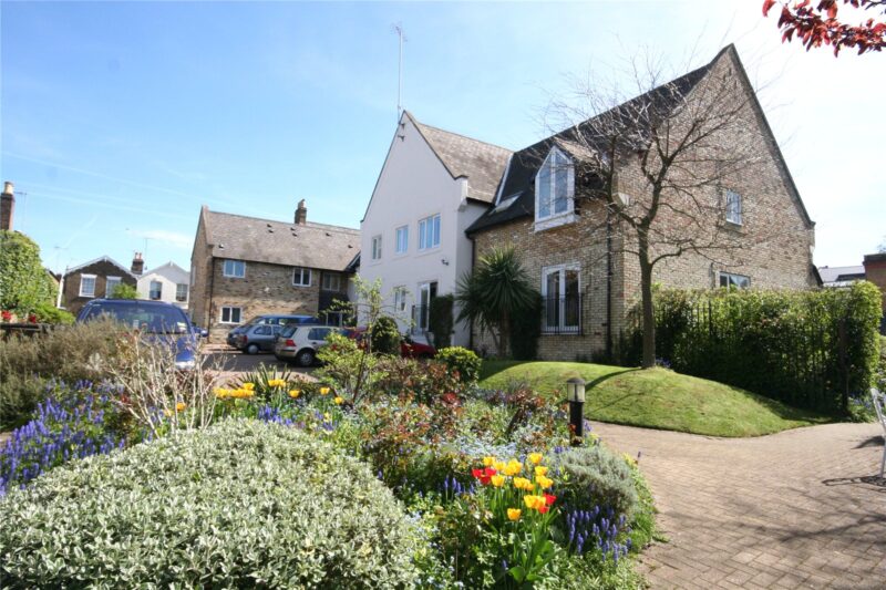 Grosvenor Road, Richmond, TW10 6PB - Antony Roberts