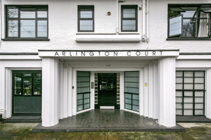 Arlington Court, Arlington Road, TW1 2AU - Antony Roberts
