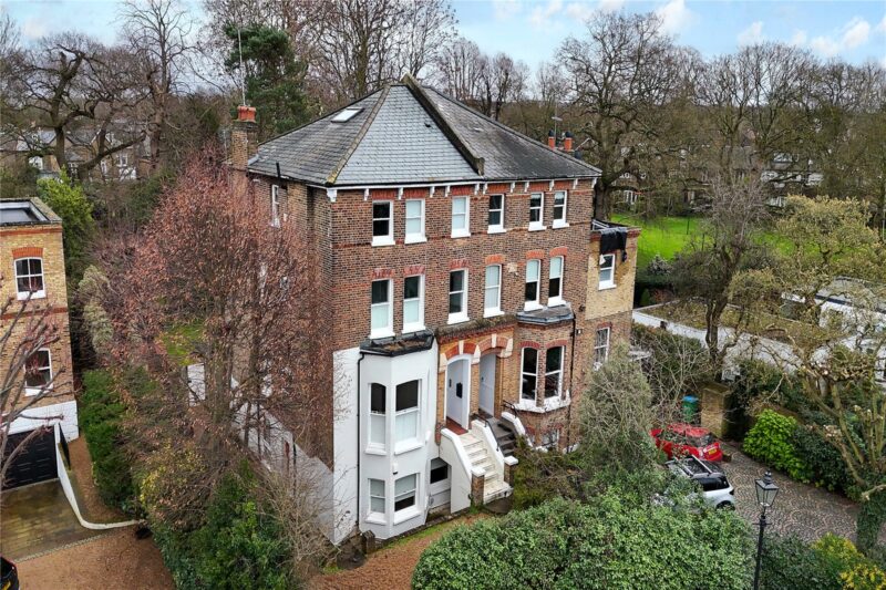 St. Georges Road, St Margarets, TW1 1QS - Antony Roberts