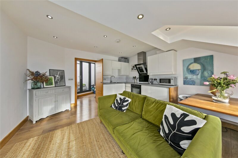 Crown Road, St Margarets, TW1 3EE - Antony Roberts