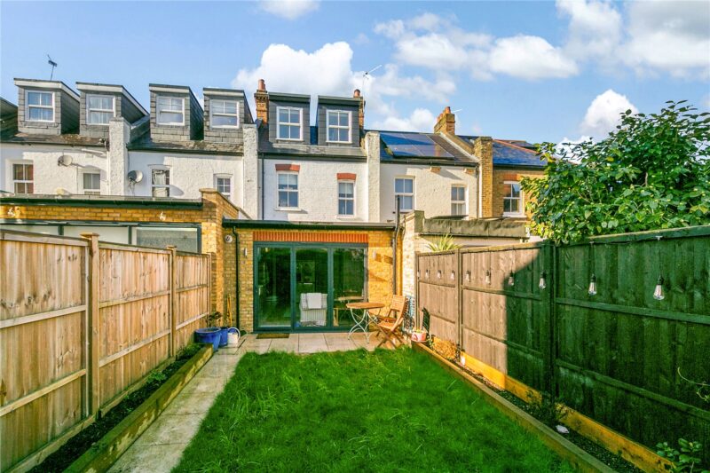 Amyand Cottages, St Margarets, TW1 3JA - Antony Roberts