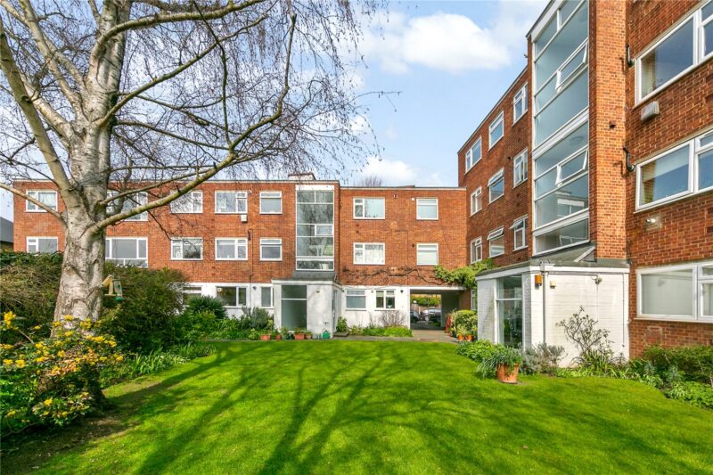 Sandycombe Road, Kew, TW9 3NN - Antony Roberts