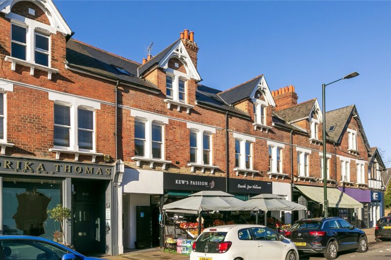 Sandycombe Road, Kew, TW9 3NG - Antony Roberts