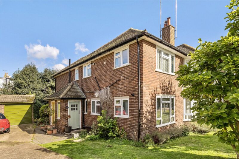 Roseleigh Close, Twickenham, TW1 2JT - Antony Roberts