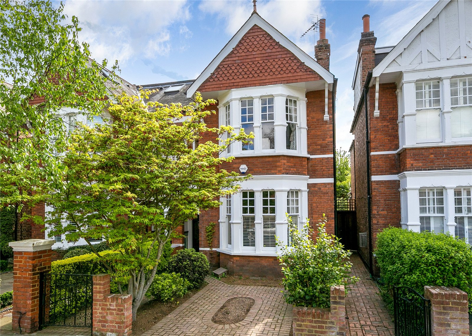 Leyborne Park, Kew, TW9 3HA - Antony Roberts
