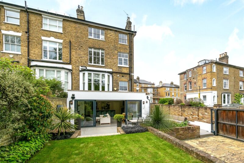 Royston Road, Richmond, TW10 6LT - Antony Roberts